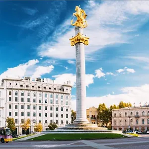 Апартаменты Io