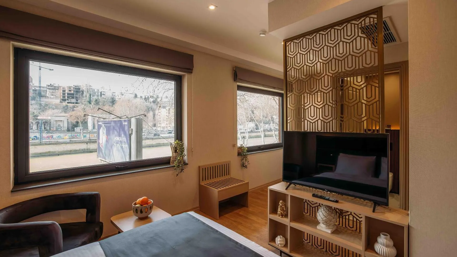 Hotel Monday By Dnt Group Tbilisi 4*,